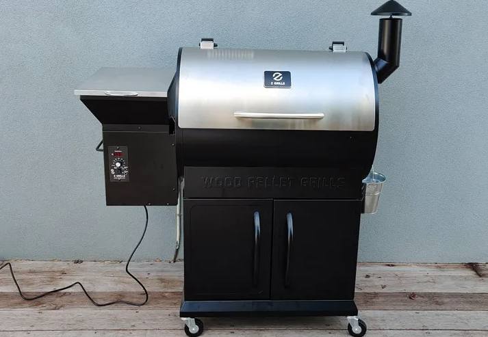 Z GRILLS 700E Wood Pellet Grill & Smoker